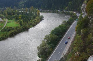 Strečno