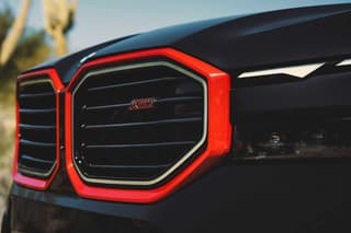 BMW XM Label Red