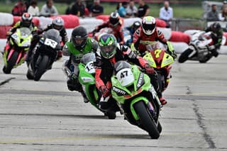 Preteky motocyklov letisko Piešťany