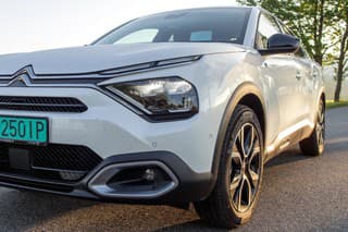 Citroen eC4 X