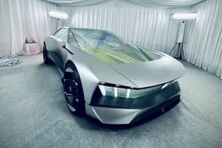 Peugeot koncept Inception na