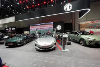 MG na autosalóne v