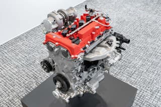 Toyota nová generácia spaľovacích