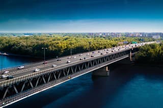 Prístavný most