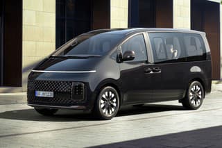 Hyundai Staria 2025
