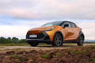 Toyota C-HR Hybrid AWD-i