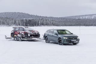 Volkswageny Pasat, Tiguan a