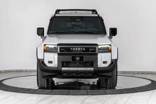 Obrnená Toyota Land Cruiser