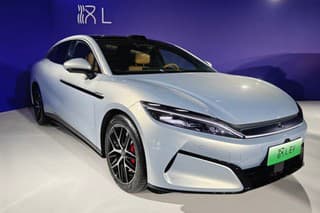 BYD Han L a