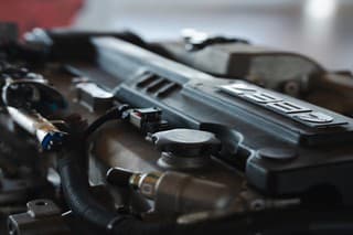 Cummins benzínový motor