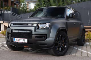 Land Rover Defender 110