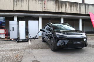 BYD flash charging