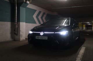 Volkswagen Golf R Variant
