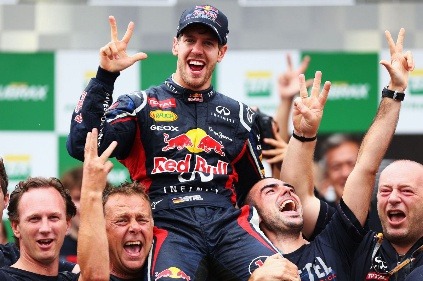 Vettel po tretí raz