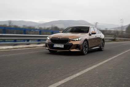 BMW 550e