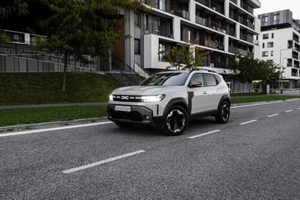 Dacia Duster Hybrid 