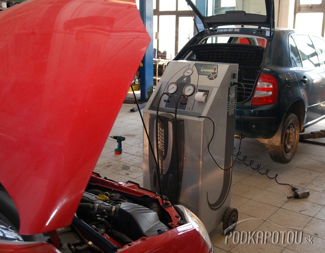 Servis auta pred dovolenkou