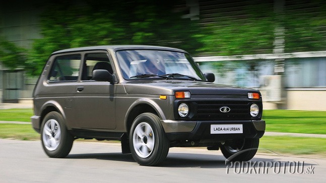 Lada Niva Urban má po poslednom facelifte celkom šmrncovný vzhľad.
