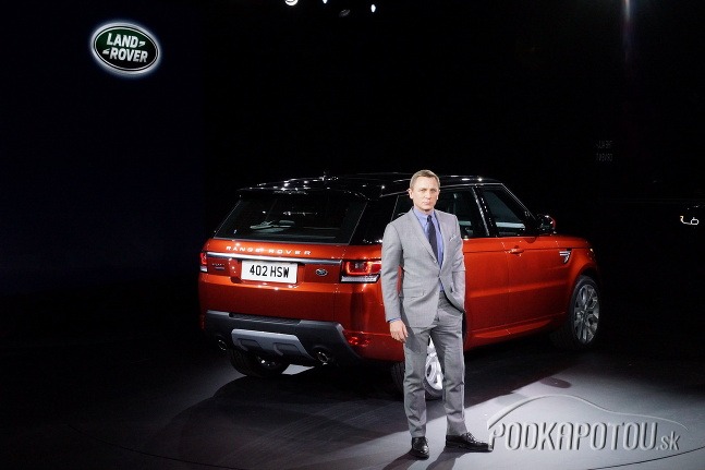 James Bond a Range Rover Sport