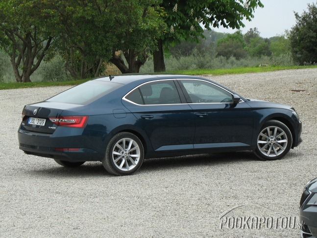 Dynamická prezentácia - Škoda Superb v Toskánsku