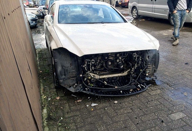 Rozobratý Mercedes CLS