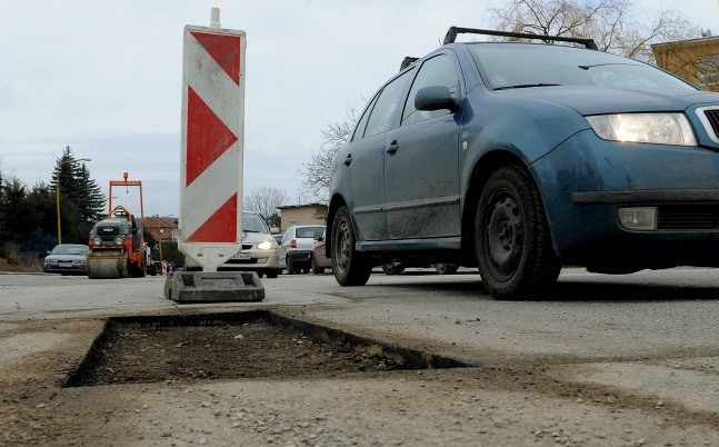 Výtlky, oprava ciest