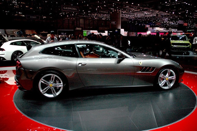 Ferrari GTC4 Lusso