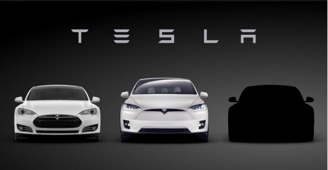 Tesla Model 3 prichádza