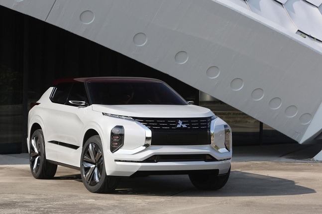 MITSUBISHI GT-PHEV Concept