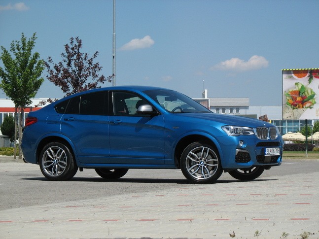 BMW X40 M40i 