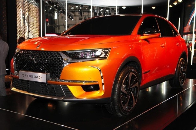 DS 7,SUV,