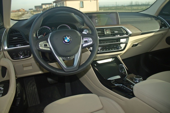 BMW X3 Jazda BA