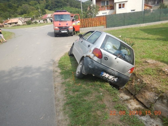 Nehoda bez vodičáku chodec