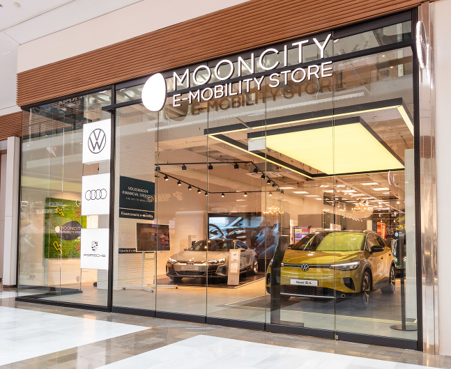 Mooncity e-mobility store Aupark