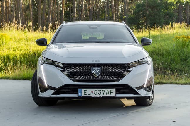 Peugeot e308 SW