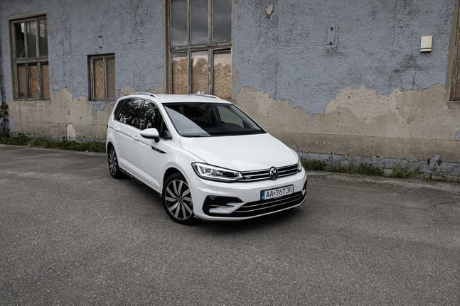 Volkswagen Touran 1.5 TSI R-Line