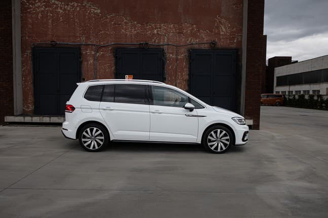 Volkswagen Touran 1.5 TSI R-Line