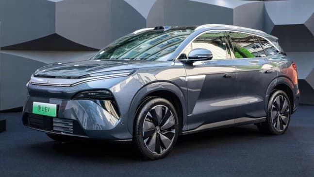 BYD Han L a Tang L