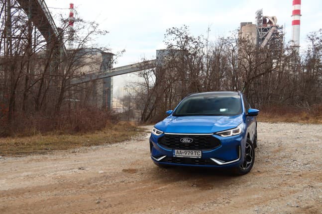 Ford Kuga HEV AWD