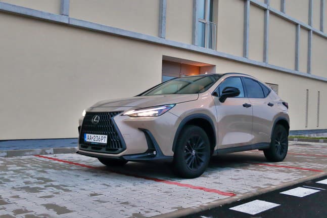 Lexus NX350 Overtrail