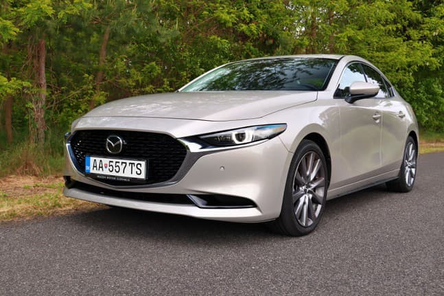 Mazda 3 2.5 Skyactiv-G AT