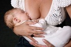 Dojčiaca žena potrebuje pestrú