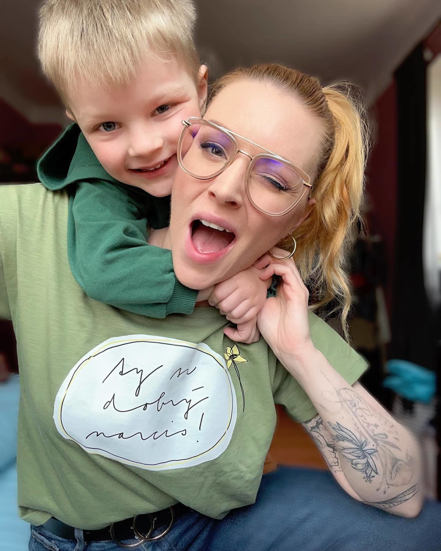 Barbora Švidraňová with her son
