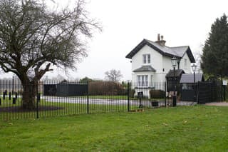 Vo vnútri Frogmore Cottage,
