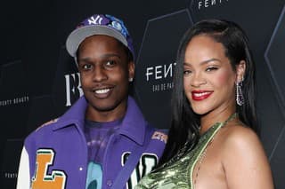 Rihannu s rodinkou nafotili
