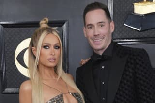 Paris Hilton a Carter