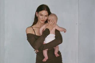 Synček supermodelky oslávil prvý