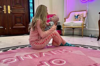 Paris Hilton so synčekom