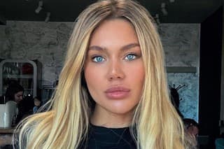  Laura Vizváryová