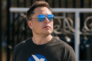 Elon Musk prelomil mlčanie